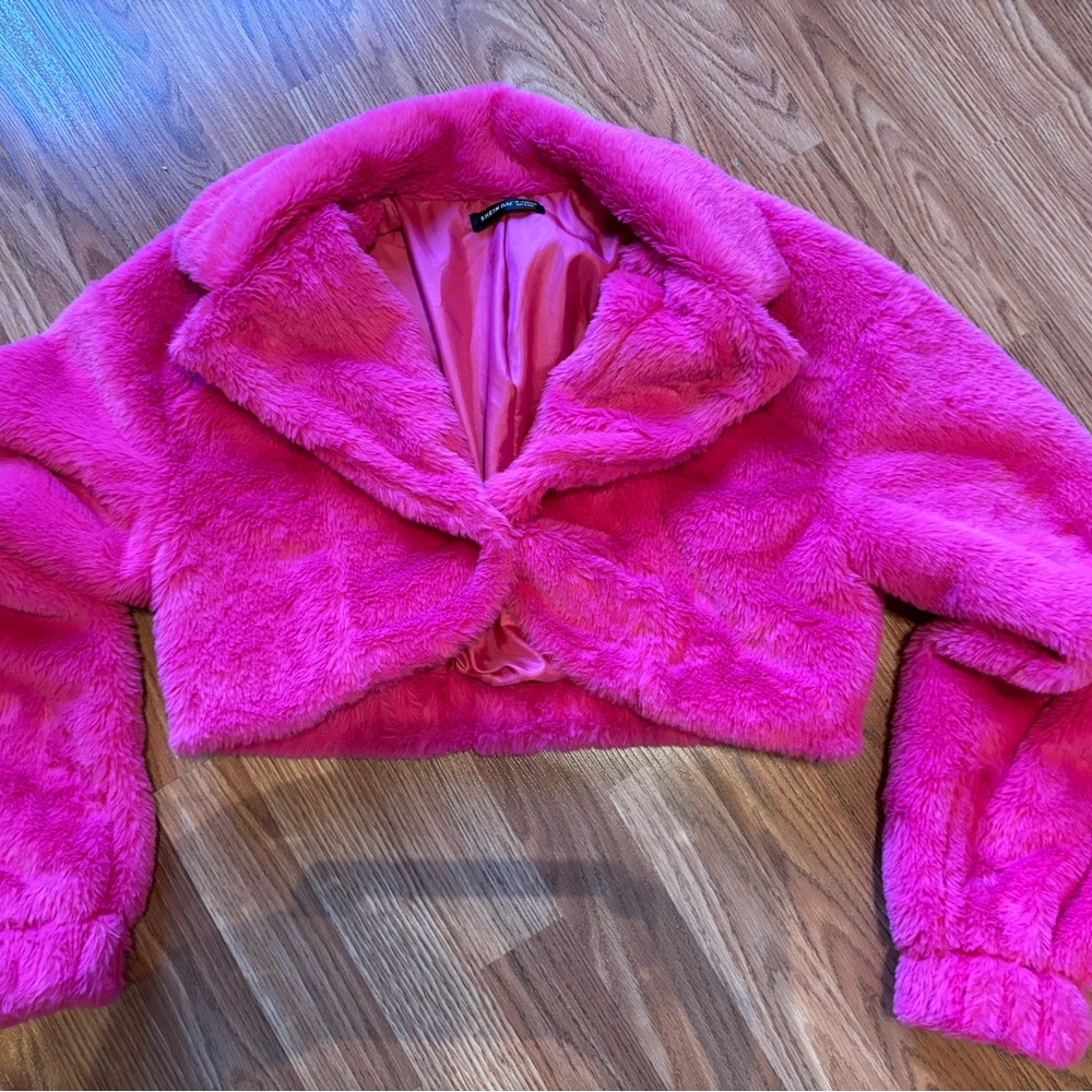 bright pink cropped teddy bear jacket